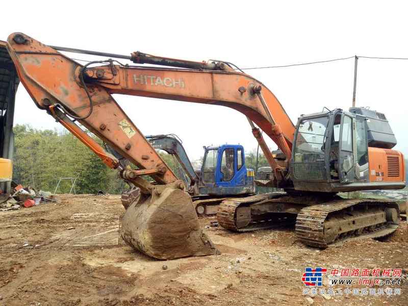 云南出售转让二手8164小时2009年日立ZX250H挖掘机