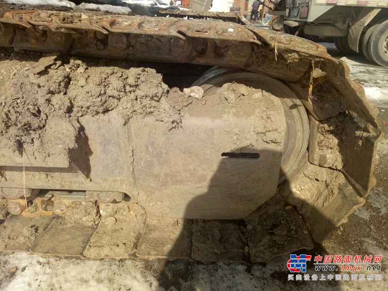 吉林出售转让二手12000小时2006年日立ZX230挖掘机