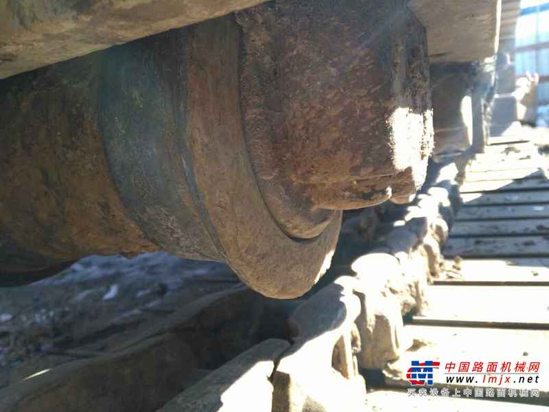 黑龙江出售转让二手11000小时2004年卡特彼勒320C挖掘机
