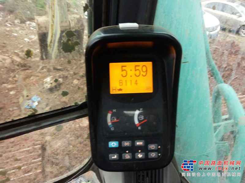 江西出售转让二手8000小时2011年神钢SK210LC挖掘机