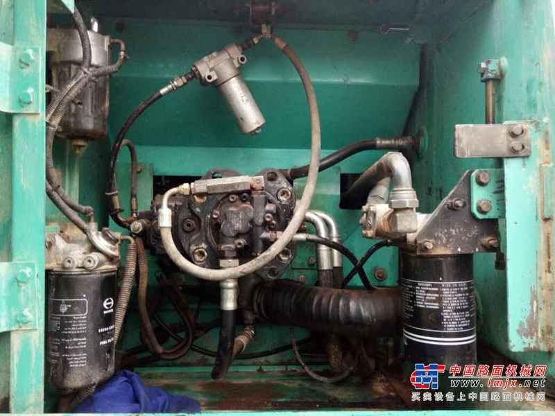 江西出售转让二手8000小时2011年神钢SK210LC挖掘机