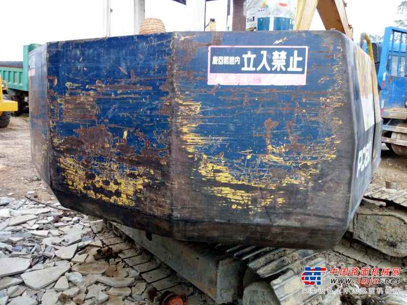 广东出售转让二手17002小时2003年小松PC60挖掘机