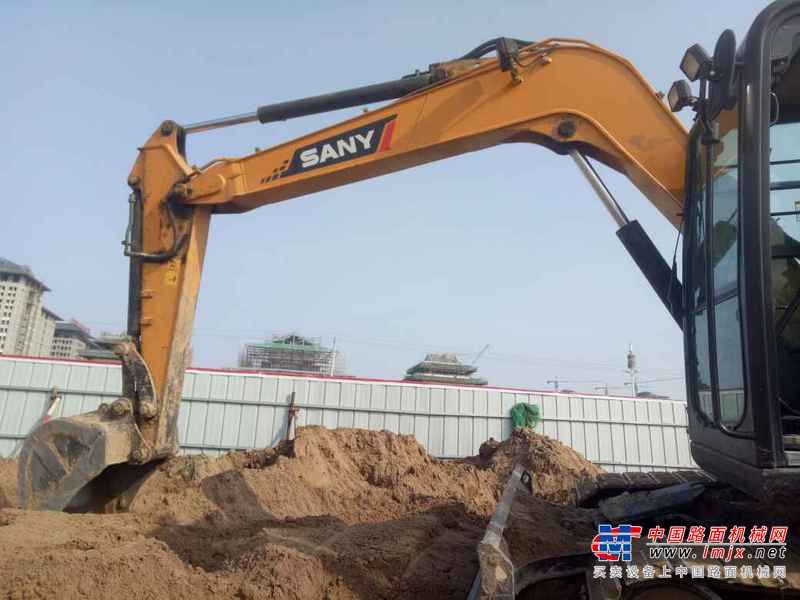 河南出售转让二手2700小时2015年三一重工SY75C挖掘机
