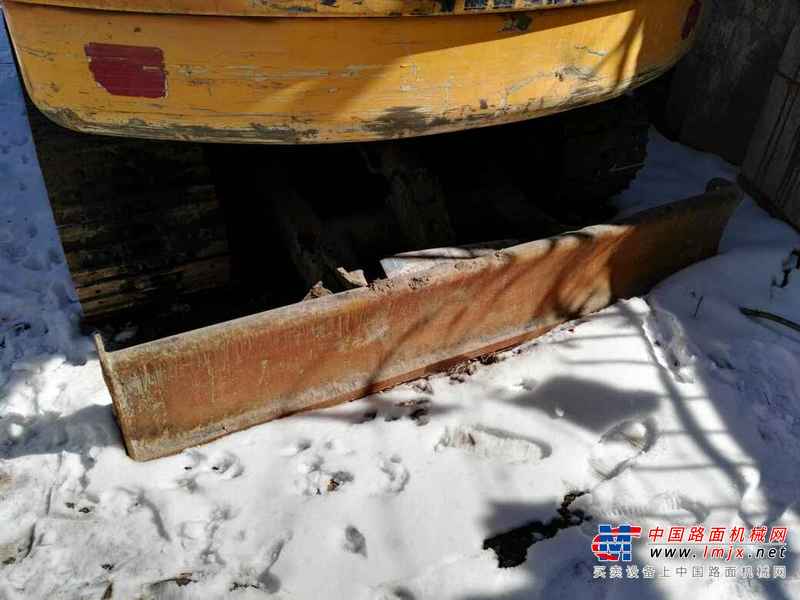 山西出售转让二手5000小时2013年龙工LG6060D挖掘机