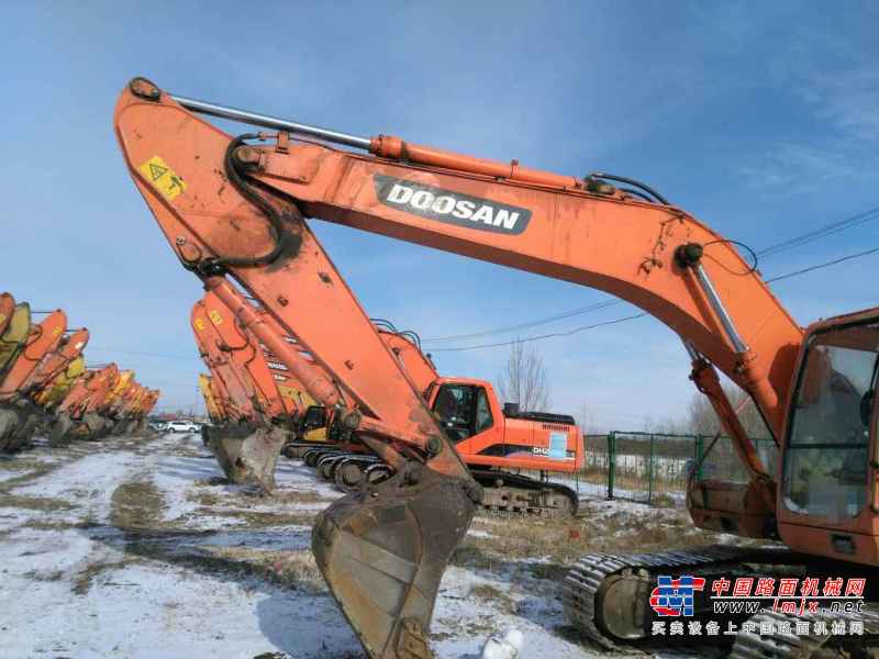 黑龙江出售转让二手12000小时2010年斗山DH225LC挖掘机