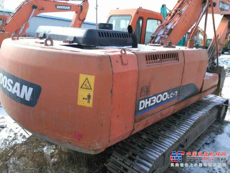 黑龙江出售转让二手12000小时2010年斗山DH225LC挖掘机