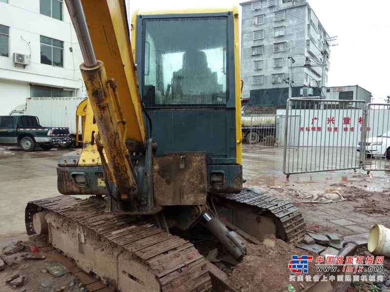 江西出售转让二手9000小时2010年沃得重工W260挖掘机