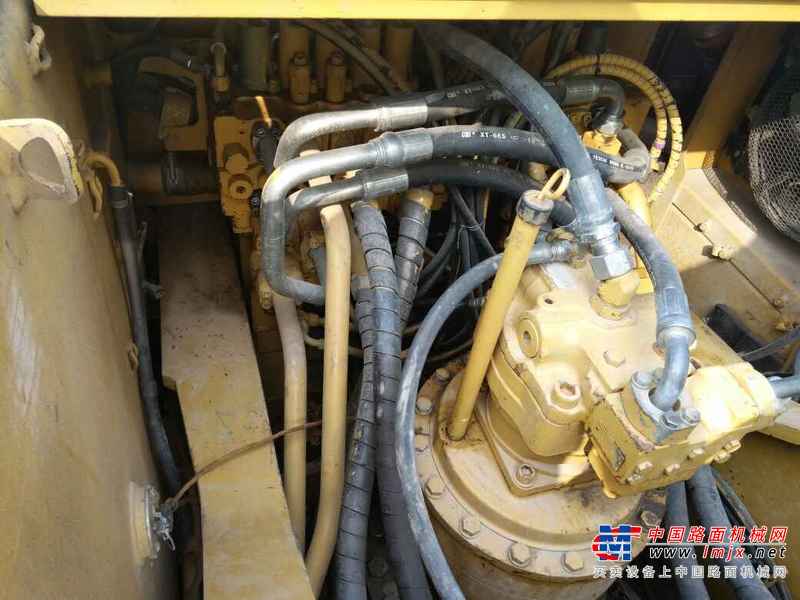 河南出售转让二手7000小时2010年卡特彼勒324DL挖掘机