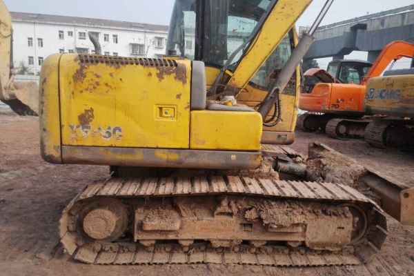 重庆出售转让二手5000小时2012年徐工XE85C挖掘机