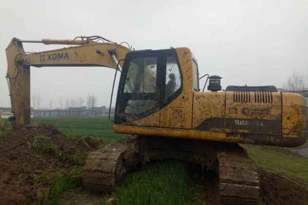 安徽出售转让二手9387小时2011年厦工XG822LC挖掘机