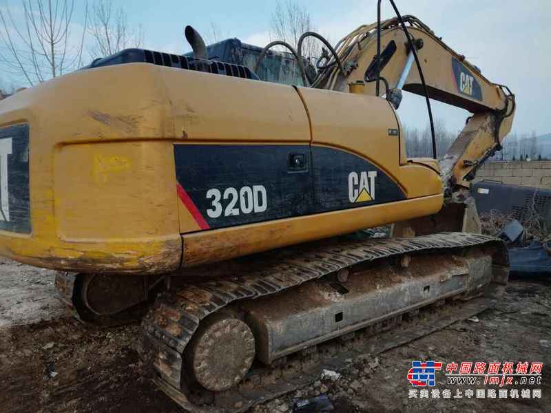 河南出售转让二手8200小时2011年卡特彼勒320D挖掘机