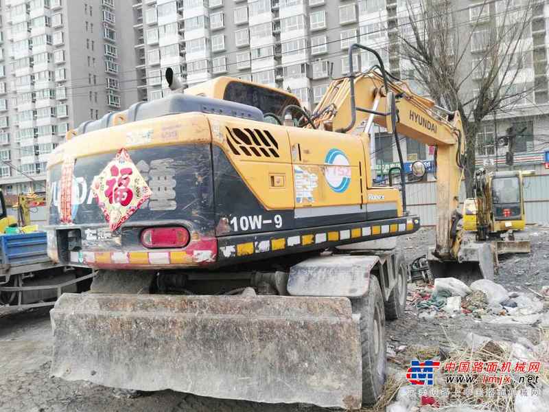 山西出售转让二手5300小时2011年现代轮挖R150W挖掘机