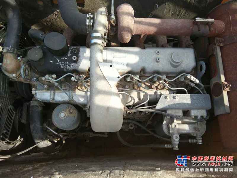 河南出售转让二手6700小时2012年现代R215挖掘机
