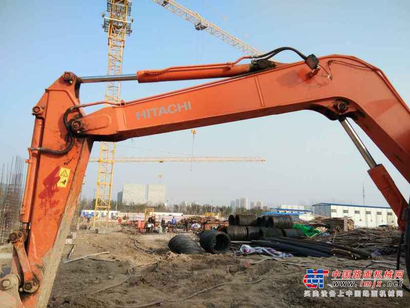 安徽出售转让二手11000小时2013年日立ZX70挖掘机