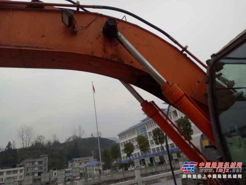 湖北出售转让二手13000小时2007年日立ZX210H挖掘机