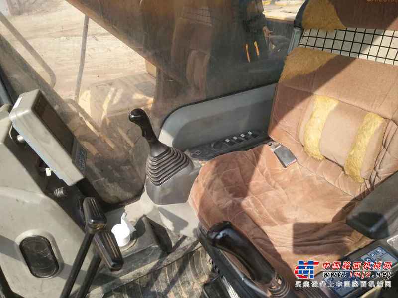 河南出售转让二手6800小时2012年三一重工SY235C挖掘机