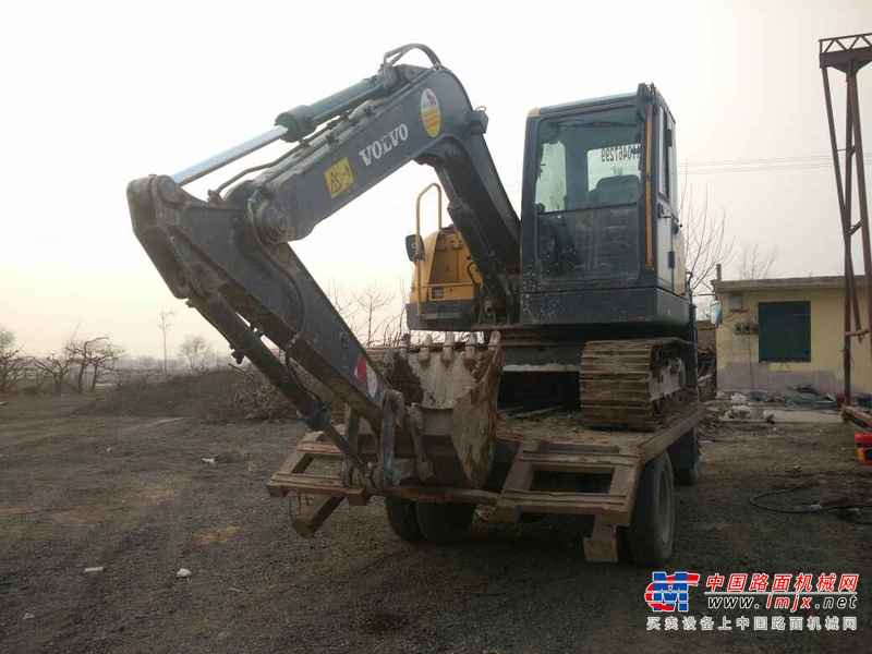 山西出售转让二手3300小时2013年沃尔沃EC80D挖掘机