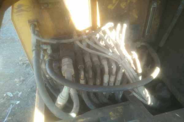 云南出售转让二手7000小时2012年福田雷沃FR65V8挖掘机