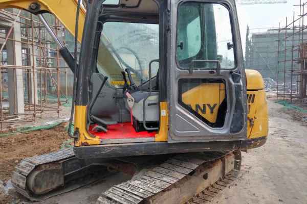 河北出售转让二手4200小时2011年三一重工SY65C挖掘机
