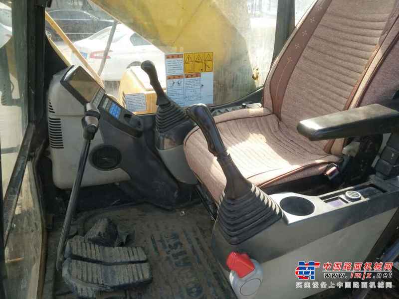 山东出售转让二手7528小时2010年小松PC200挖掘机
