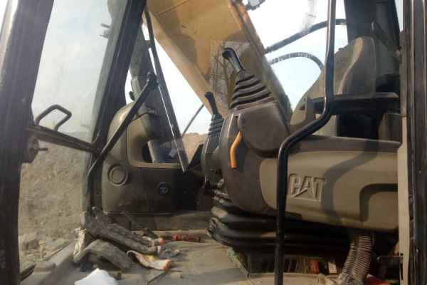 安徽出售转让二手6121小时2011年卡特彼勒320D挖掘机