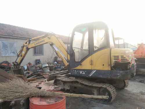 山东出售转让二手8000小时2011年柳工CLG906C挖掘机