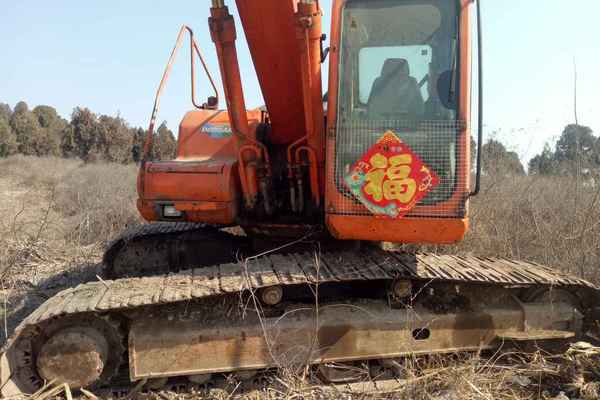 河南出售转让二手12000小时2010年斗山DH220LC挖掘机
