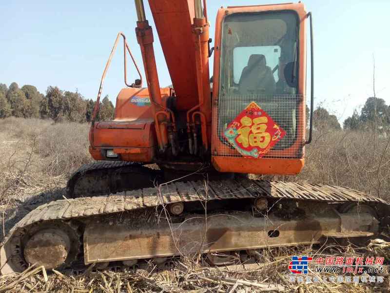 河南出售转让二手12000小时2010年斗山DH220LC挖掘机