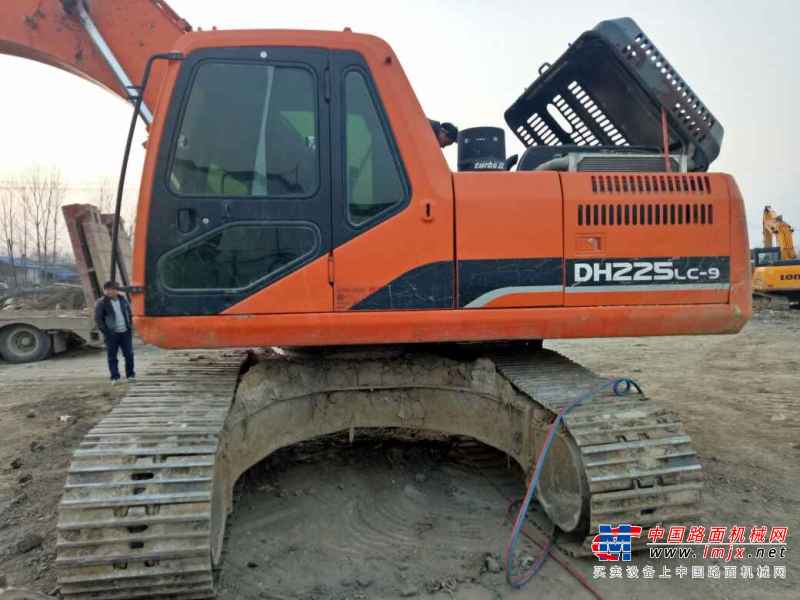 安徽出售转让二手8243小时2011年斗山DH225LC挖掘机