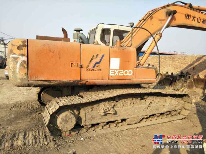 天津出售转让二手19000小时2003年日立EX200挖掘机