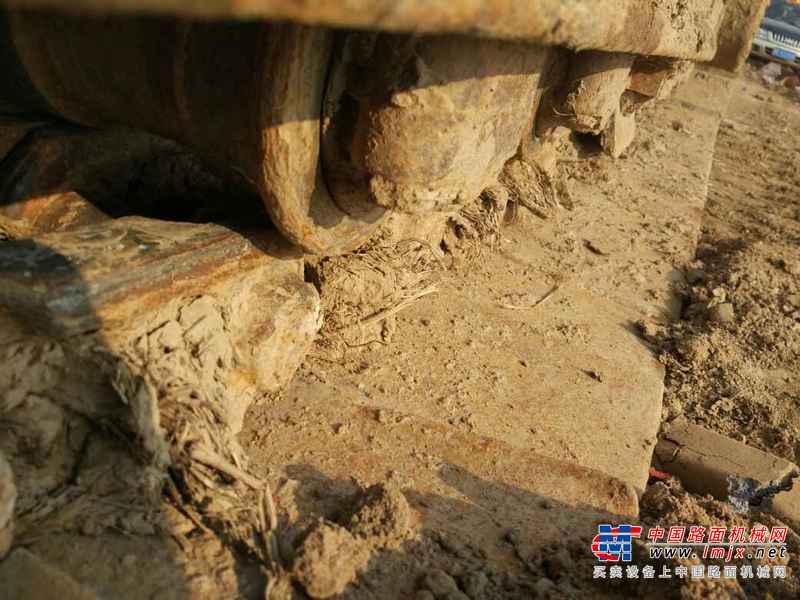 山东出售转让二手10000小时2006年日立ZX200挖掘机