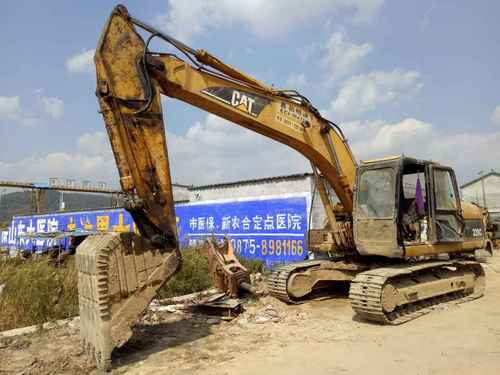 云南出售转让二手16865小时2005年卡特彼勒320C挖掘机