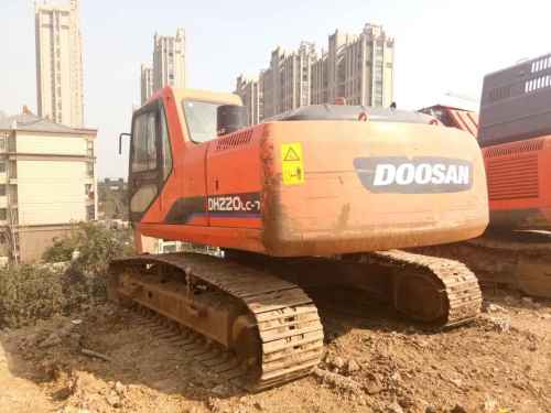 安徽出售转让二手8700小时2010年斗山DH220挖掘机