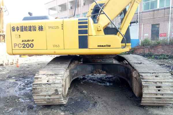 广东出售转让二手10611小时2003年小松PC200挖掘机