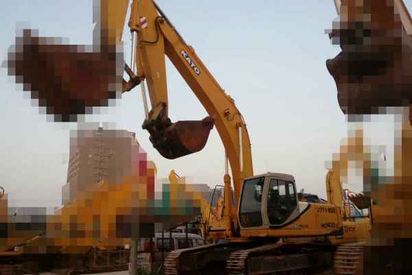 广东出售转让二手8000小时2008年加藤HD1430III挖掘机
