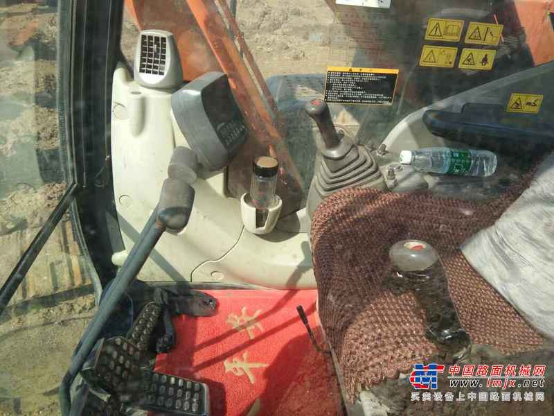 安徽出售转让二手9800小时2011年日立ZX200挖掘机