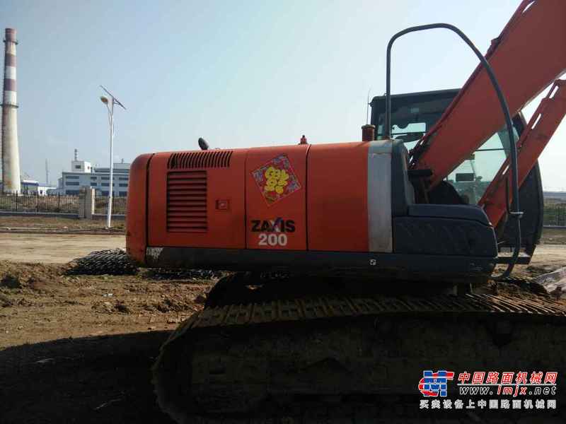 安徽出售转让二手9800小时2011年日立ZX200挖掘机