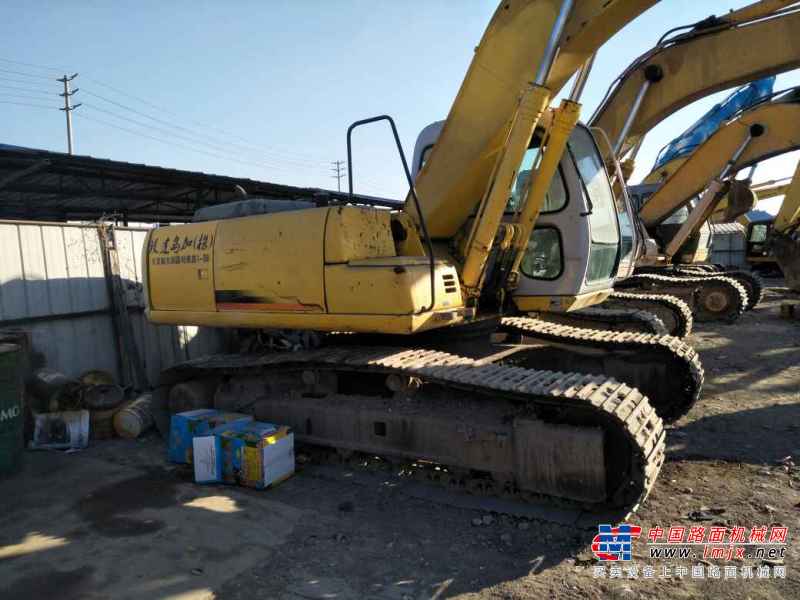 天津出售转让二手14000小时2006年住友SH200A3挖掘机