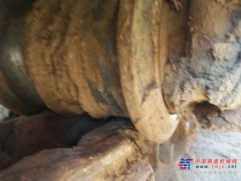 山东出售转让二手3500小时2013年沃尔沃EC210B挖掘机