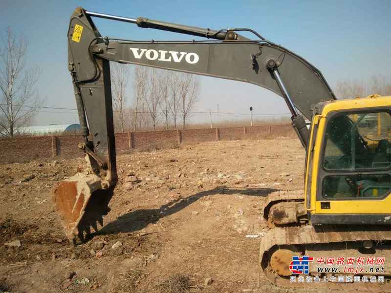 山东出售转让二手6867小时2011年沃尔沃EC210B挖掘机