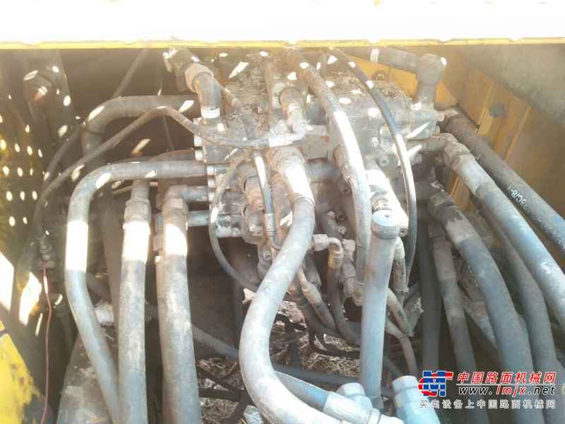 山东出售转让二手6867小时2011年沃尔沃EC210B挖掘机