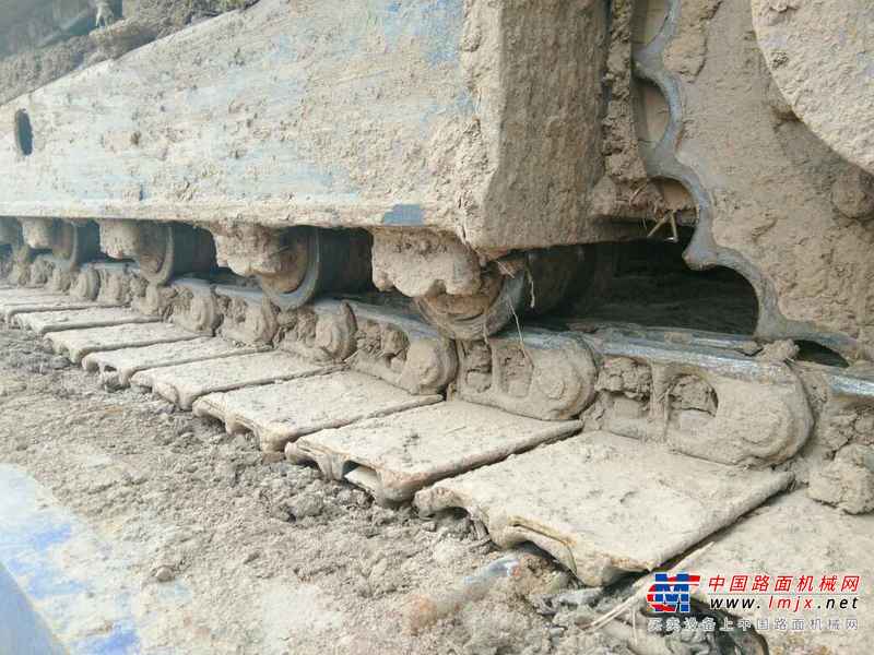 河南出售转让二手4000小时2013年现代R80挖掘机
