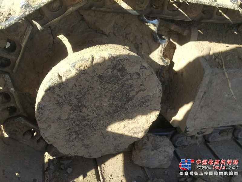 山东出售转让二手8000小时2009年日立ZX120挖掘机