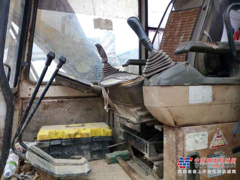 广东出售转让二手12000小时2003年小松PC120挖掘机