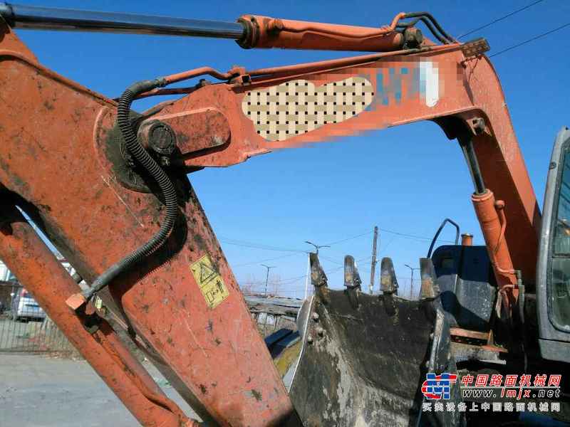 黑龙江出售转让二手13000小时2010年日立ZX70挖掘机