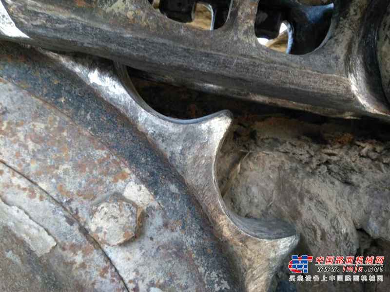黑龙江出售转让二手13000小时2010年日立ZX70挖掘机