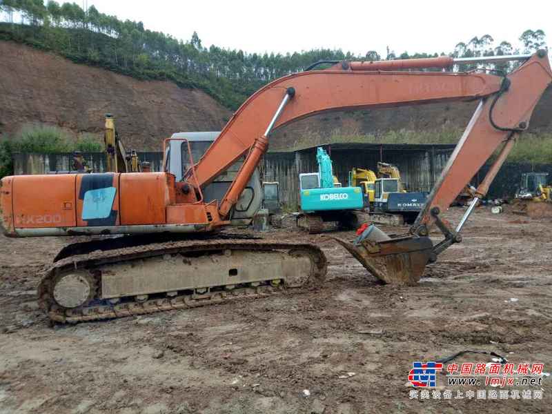 广东出售转让二手18632小时2006年日立EX200挖掘机