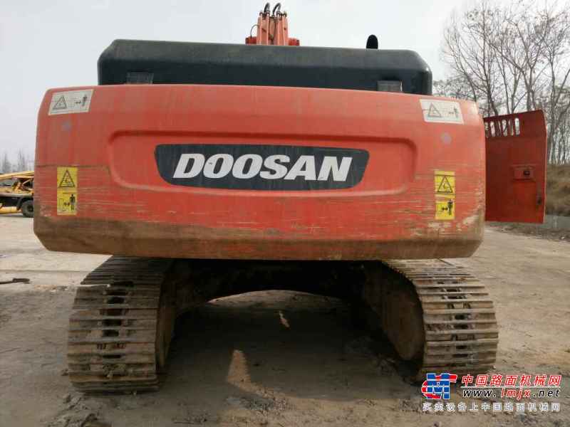 宁夏出售转让二手8000小时2010年斗山DH300LC挖掘机