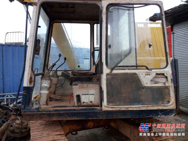 广东出售转让二手10440小时2003年小松PC60挖掘机