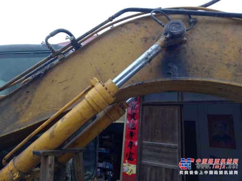 湖北出售转让二手8000小时2010年山重建机JCM913C挖掘机